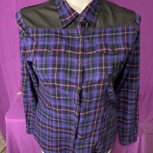 NWOT 🙌Harley Davidson woman’s LG shirt